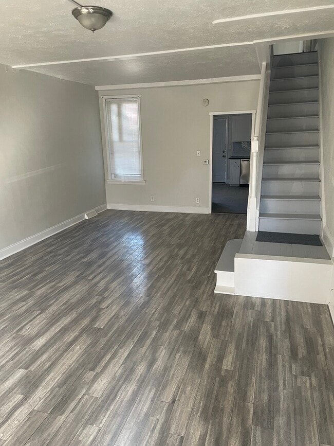 Photo - 4731 Princeton Ave