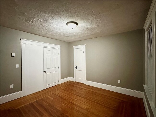 Photo - 10 Lachance St