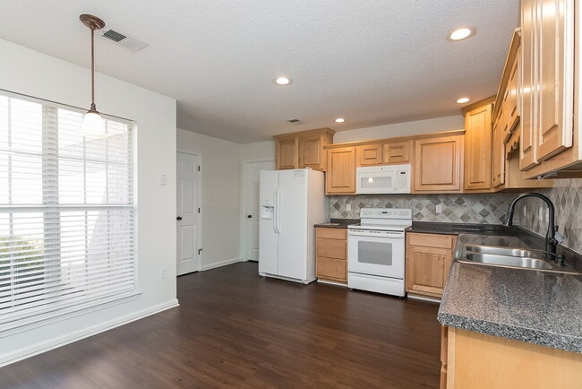 Photo - 1820 Mary Payton Cove