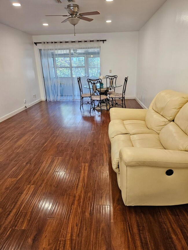 Photo - 2790 Ashley Dr E