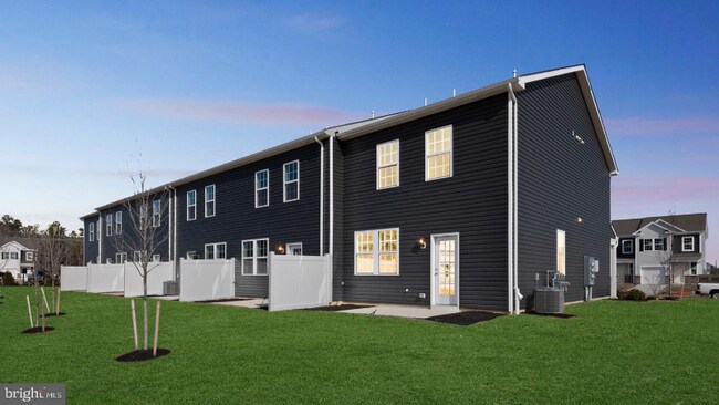 Photo - 39 Whaler Dr