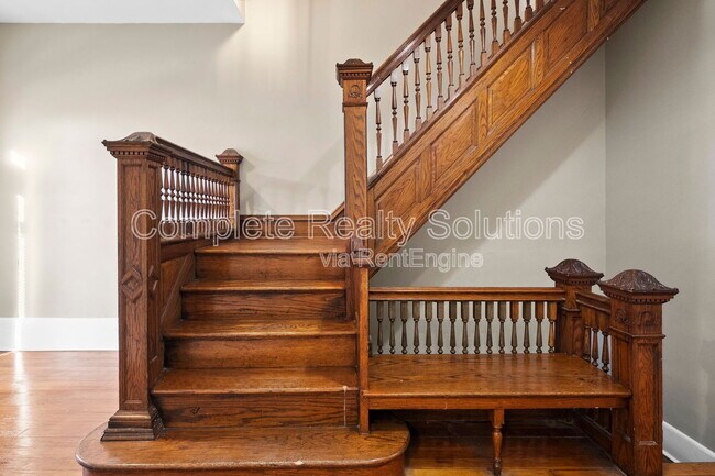 Photo - 2137 Russell Blvd Unit 2f