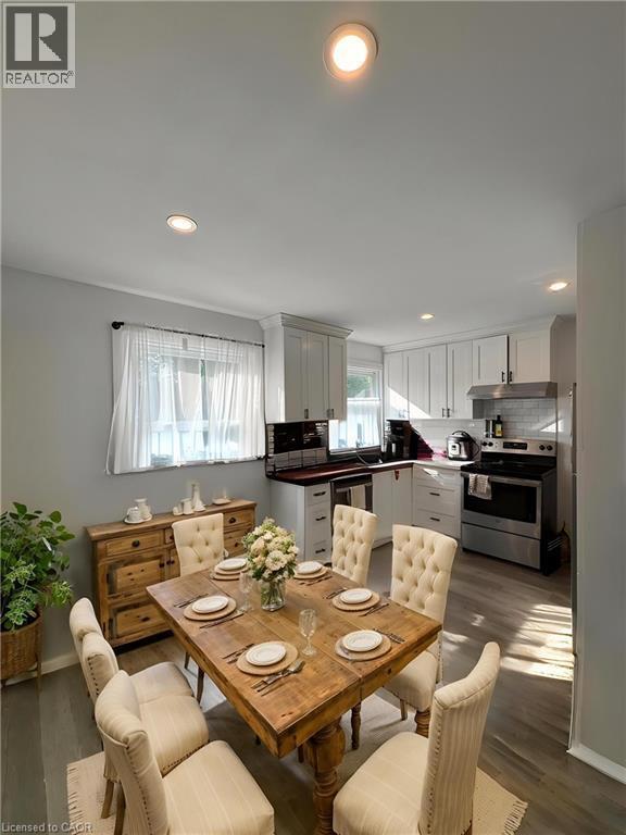 Photo - 148 Bishop St S