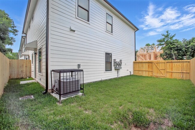 Photo - 4719 Mallow St