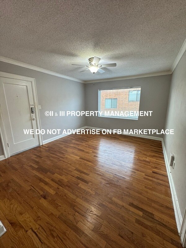 Photo - 4513 Roanoke Pkwy
