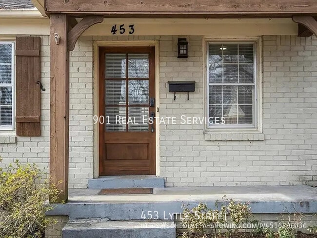 Photo - 453 Lytle St