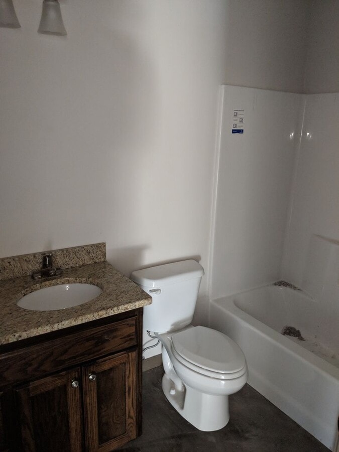 Photo - 32 W center Unit 32 W Center Suite A
