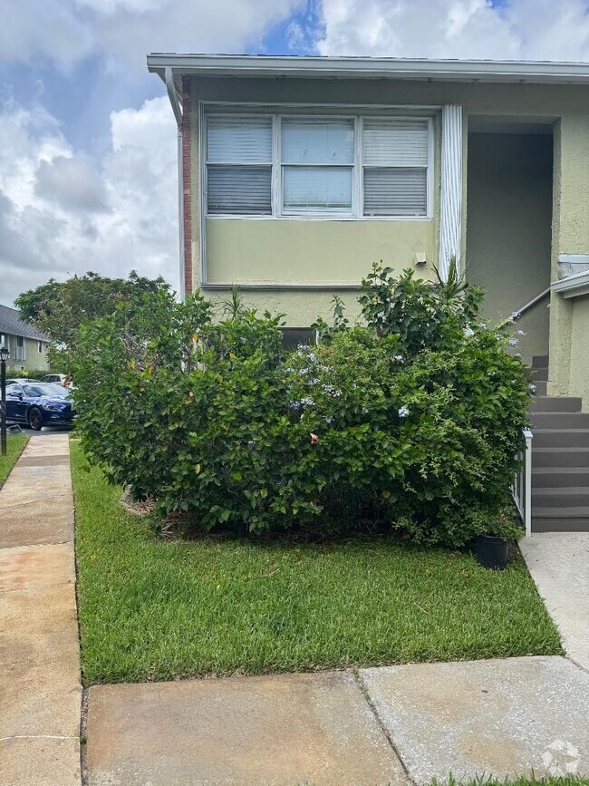 Building Photo - 12104 FL A1AAlt Rental