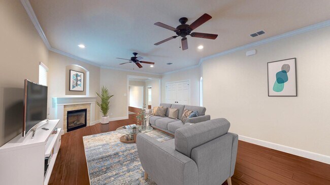 Photo - Craftsman-style Alamo Heights home with fe...