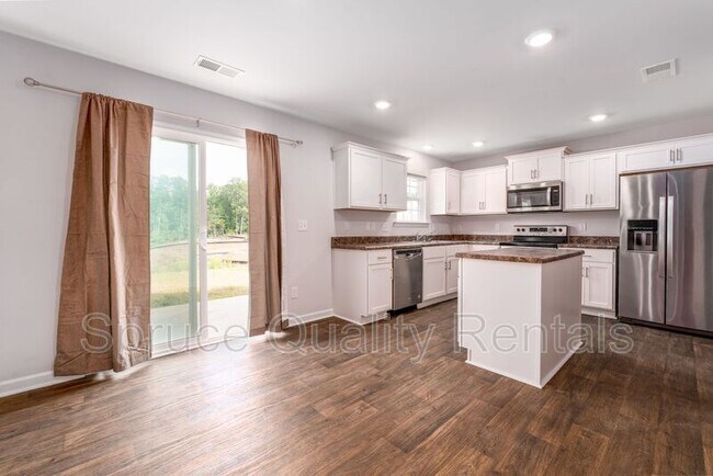 Photo - 2008 Longshadow St