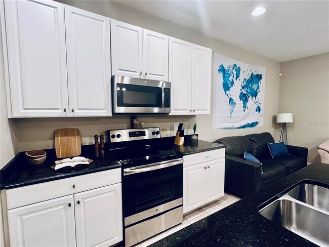 Photo - 7007 Towne Lake Rd