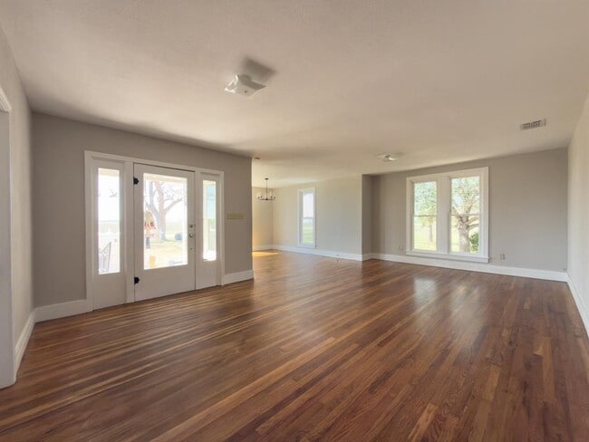 Photo - 267 Bodemann Ln