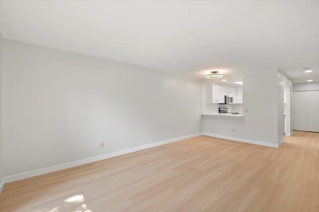 Photo - 1446 Chateau Common Unidad 104