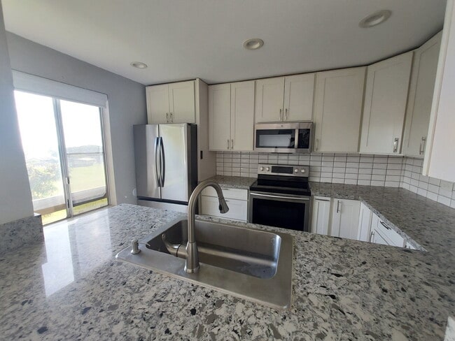 Photo - Makakilo 3br, 2ba, 2pkg townhome - Palehua Villas Unit 141