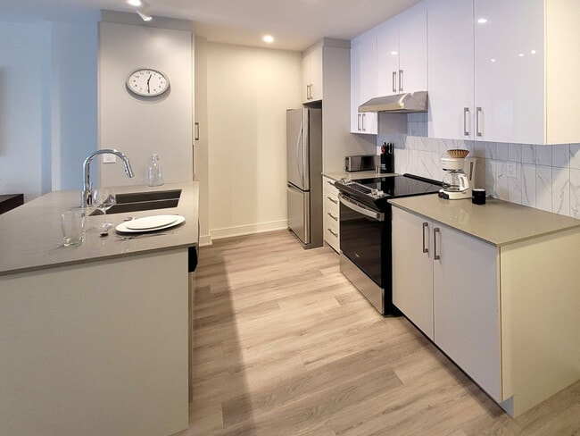 Photo - 3000 Av. Colomb Unit SI ID1222974P