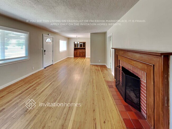 Photo - 2305 Carlsbad Ave