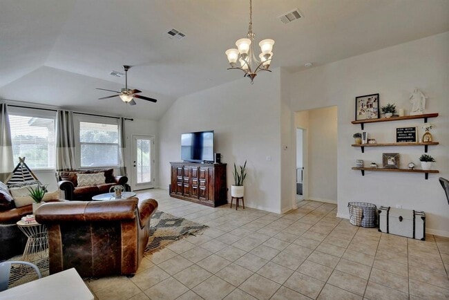 Photo - 2208 Granite Hill Dr