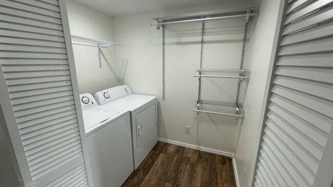 Photo - 415 N Washington St Unidad A