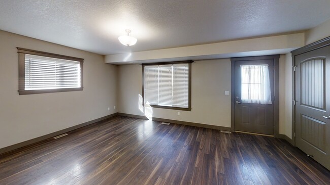 Photo - 11246 75a Ave