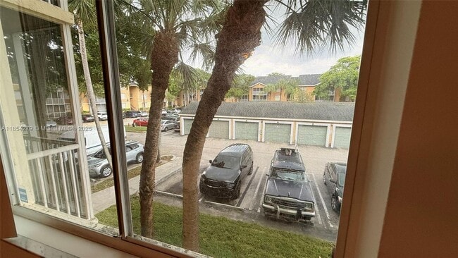 Photo - 4055 W McNab Rd Unidad H201