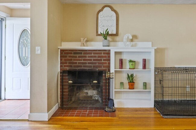 Photo - 168 Hartford St