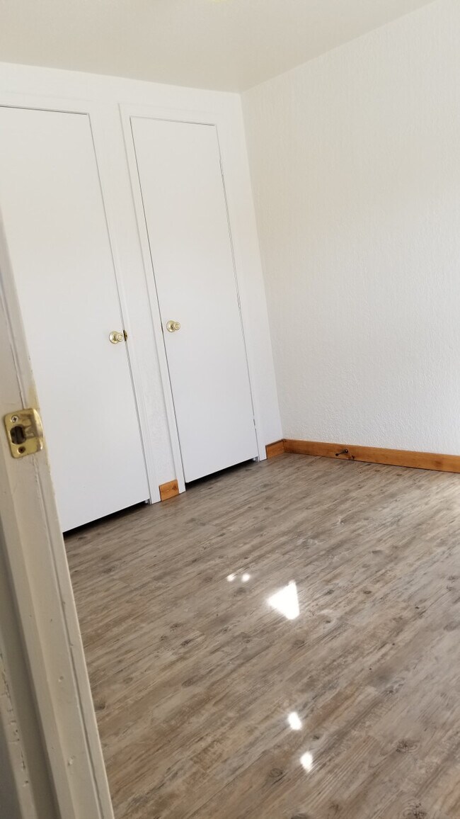 Mountain View Estates Condo Unit 12 MH Condo for Rent in Soda