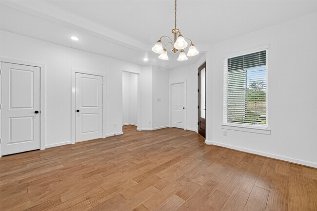 Photo - 10934 White Mist Dr