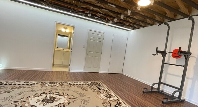 Photo - 332 Redbud Ln