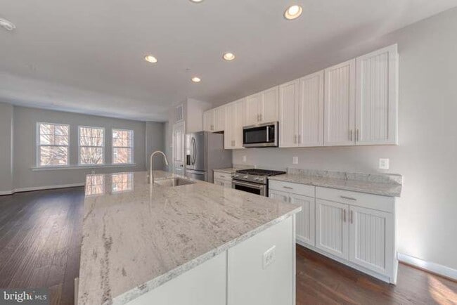 Photo - 220 E Pennsylvania Ave