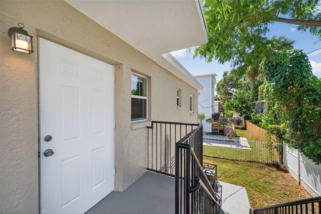 Photo - 1771 Russell St S Unit 4