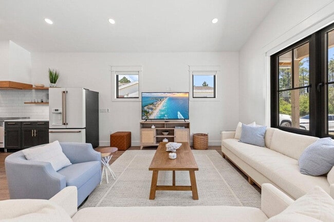 Photo - 783 Indian Woman Rd Unit ID1447173P