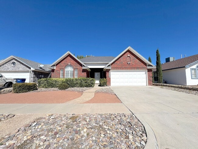 East El Paso 3bed/2bath Refrig A/C! - East El Paso 3bed/2bath Refrig A/C!