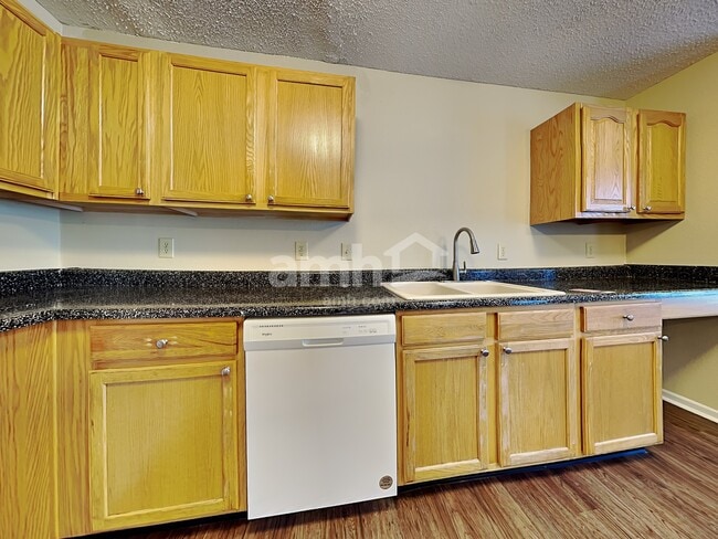 Photo - 2162 Providence Dr