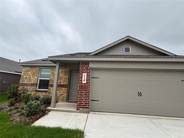 Photo - 716 Haskell Dr