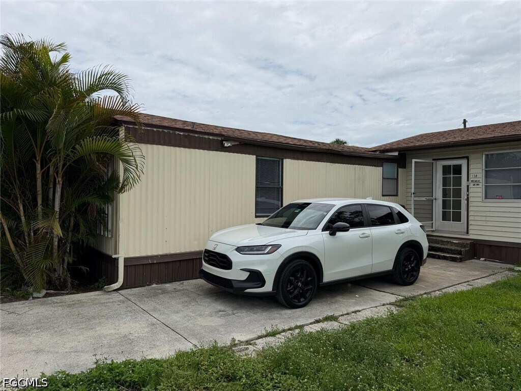 Photo - 130 Lantern Pl