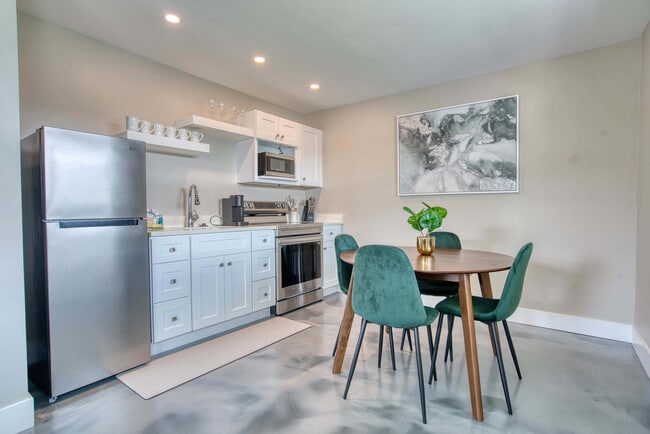 Photo - 126 Mango St Unidad FL1-ID1226360P