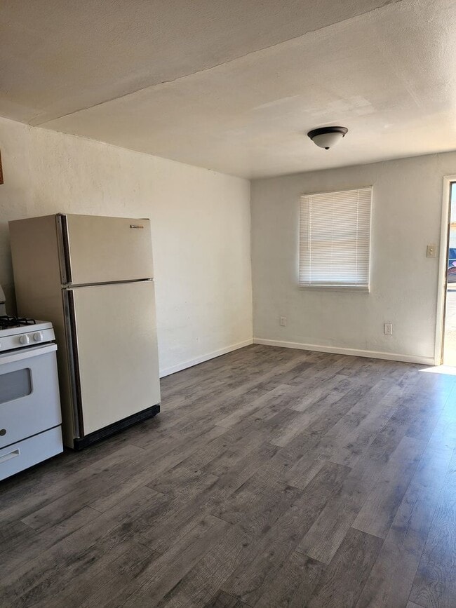 Photo - 1001 Walnut Dr Unit 2