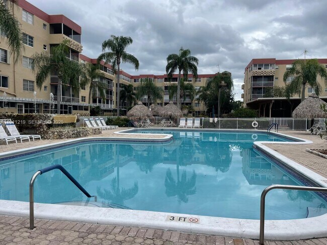 Photo - 404 NW 68th Ave Unit 407