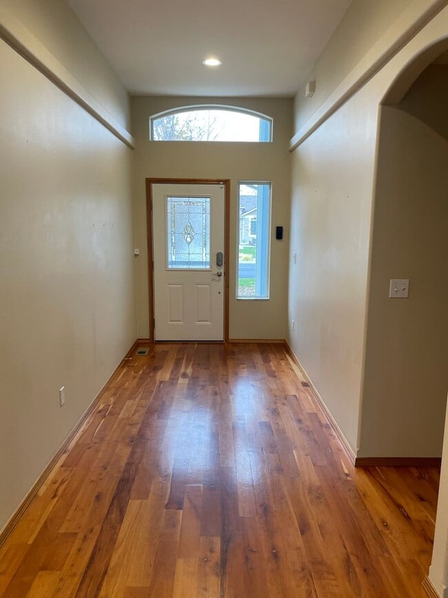 Photo - Well Maintained Home in Desirable Pelican ...