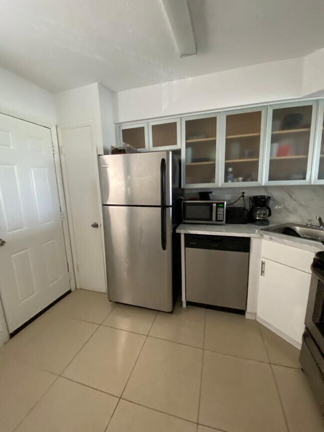 Photo - 1450 NE 191st St Unit 404