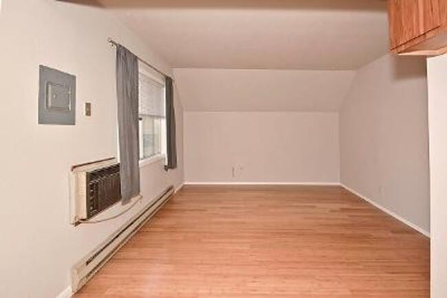 Photo - 1 Bedroom 1 Bathroom North End Apartment