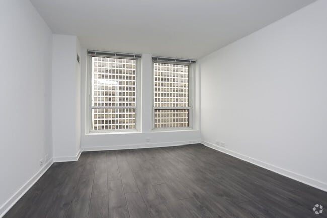 2 BR, 2 BA - master bedroom