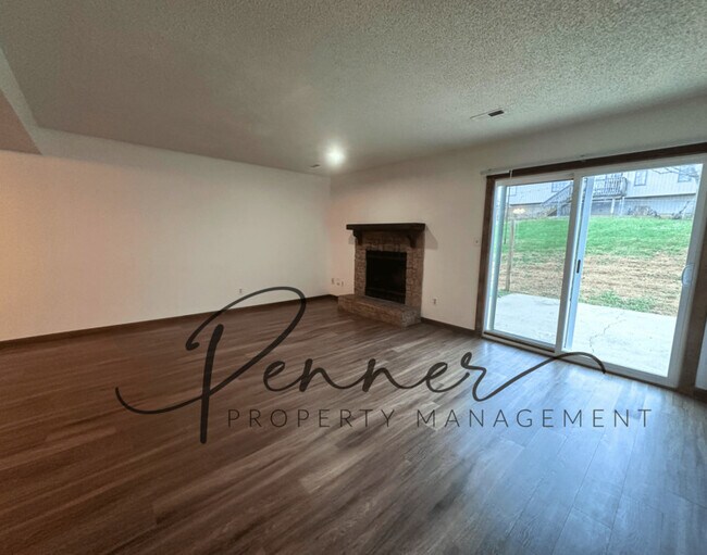 Photo - 18905 Lexington Rd