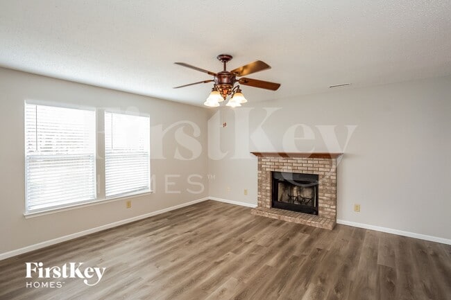 Photo - 721 Wheat Field Ln