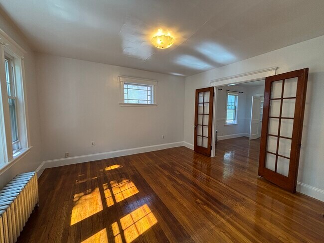 33 Brington Rd Unit 1