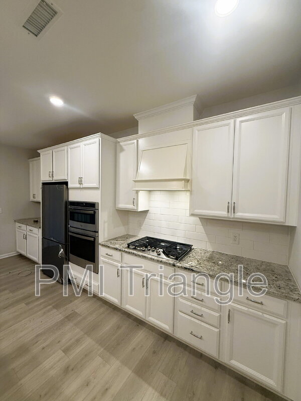 Photo - 2280 Grants Pass Station