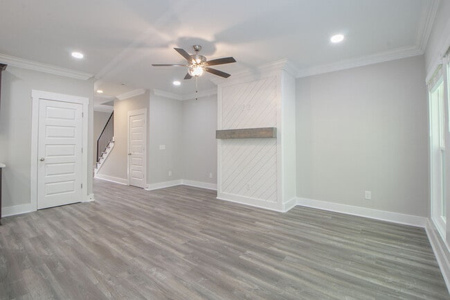 166 Sango Dr