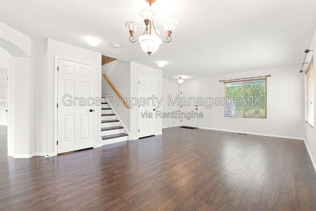 Photo - 2057 Alpine Dr