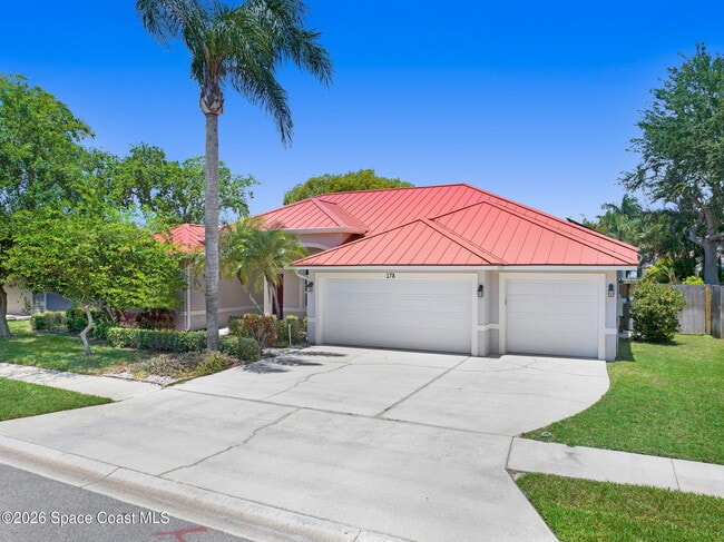 Photo - 178 Cove Loop Dr
