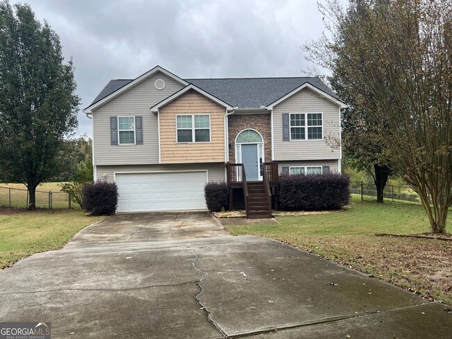 Photo - 330 Anchors Way